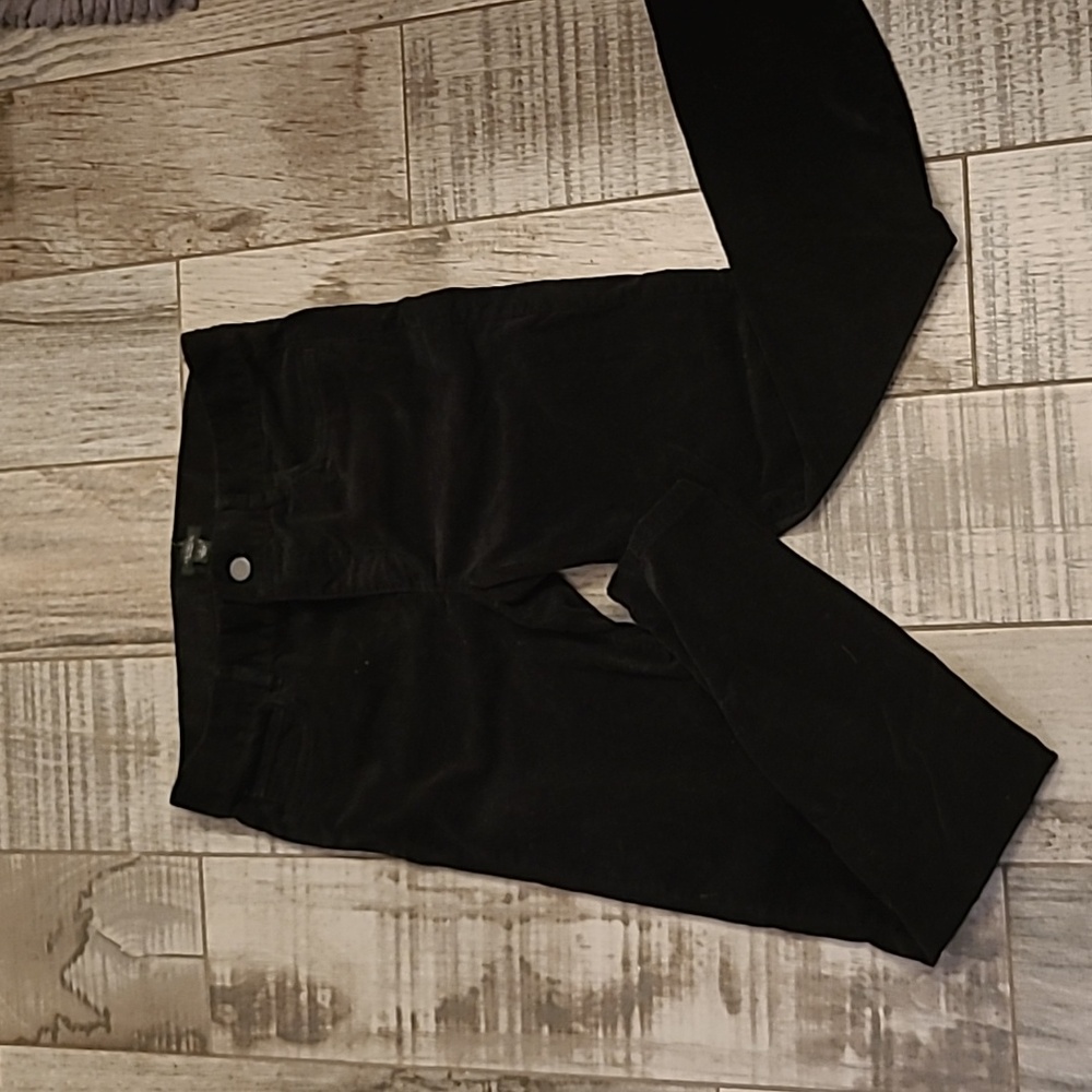 Skinny Velvet jean style